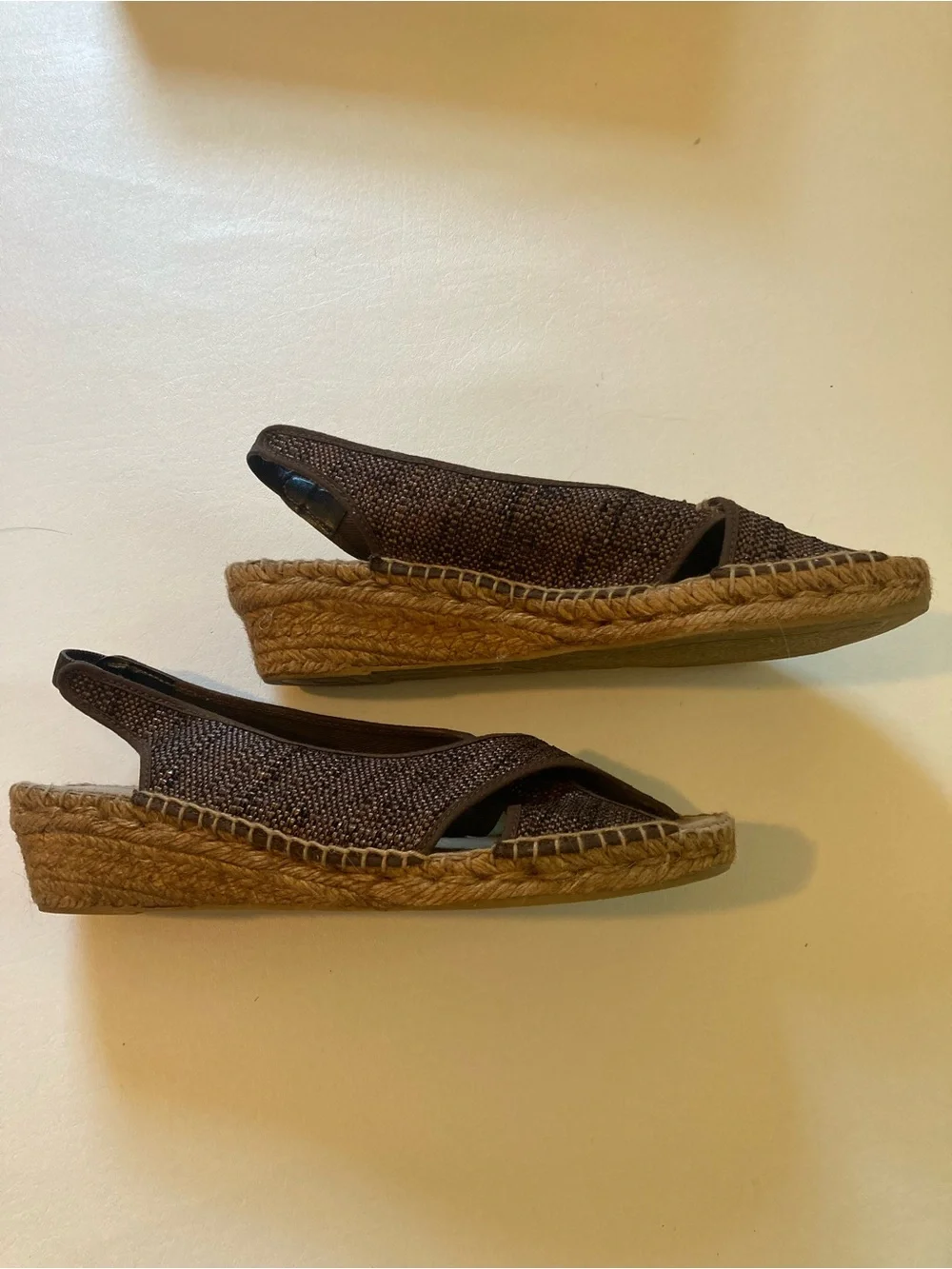 Vintage brown raffia Andre Assous slingback espadrilles